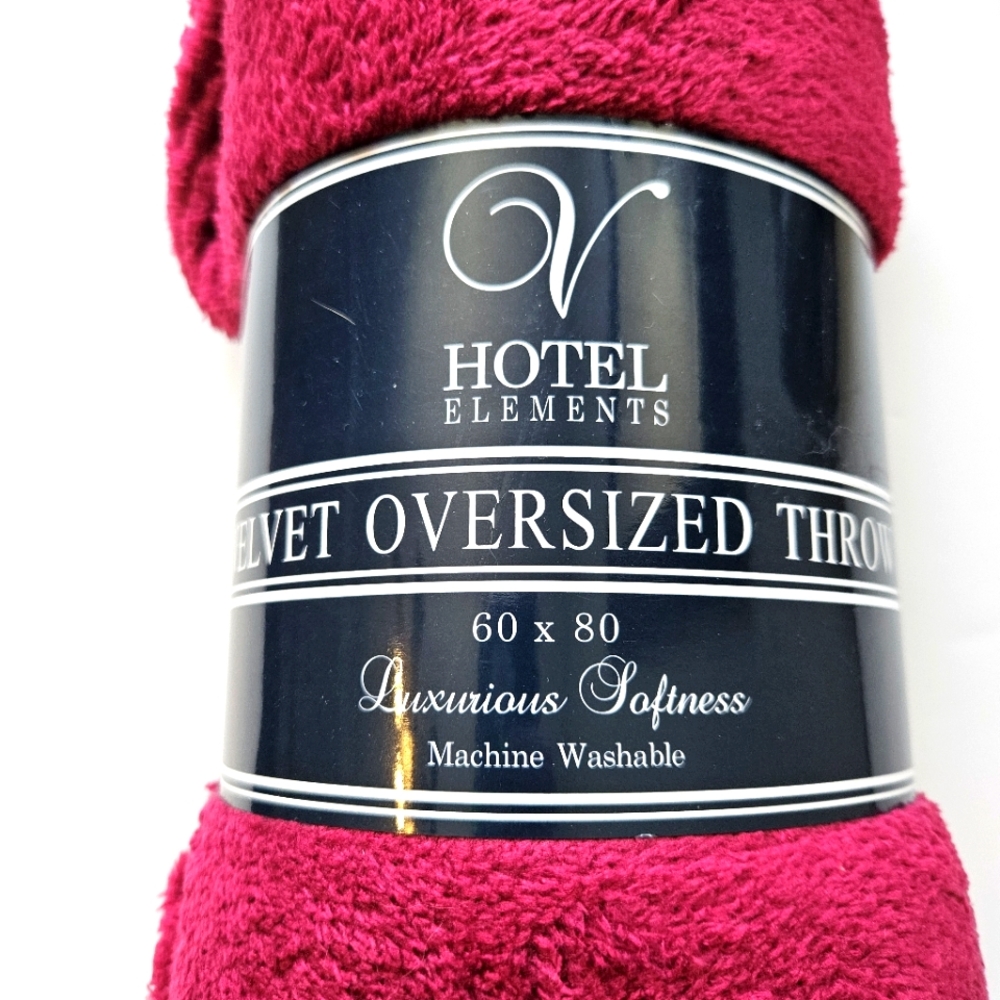 Hotel Elements Velvet Oversized Throw